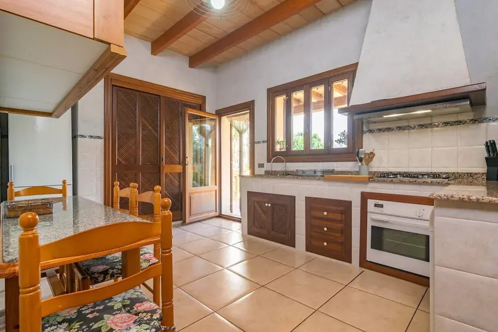 - House In