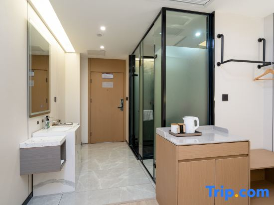 Xinghan Rezen Select Hotel (Chongqing Wanzhou Airport)