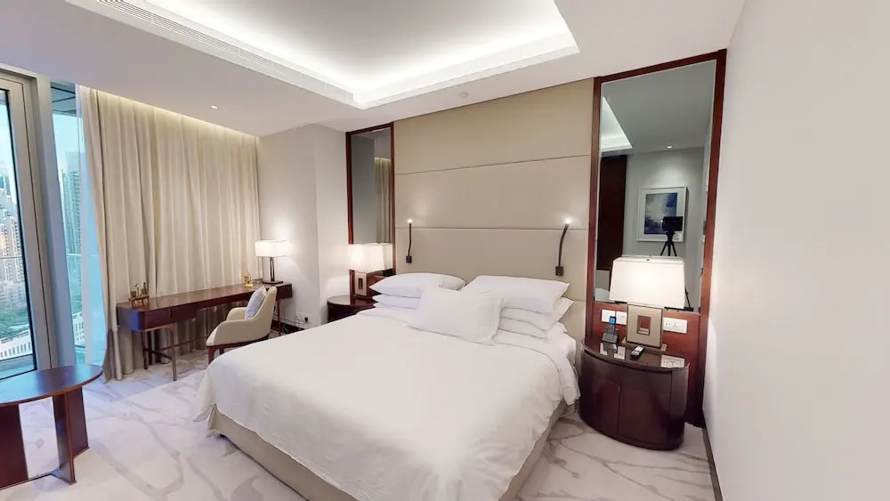 Stunning 2 Bed Address Sky View Best Layout