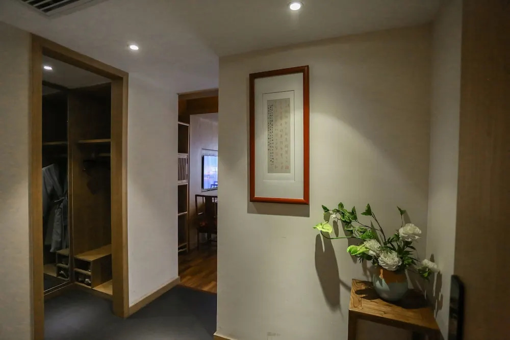 Qianna Chengji Hotel