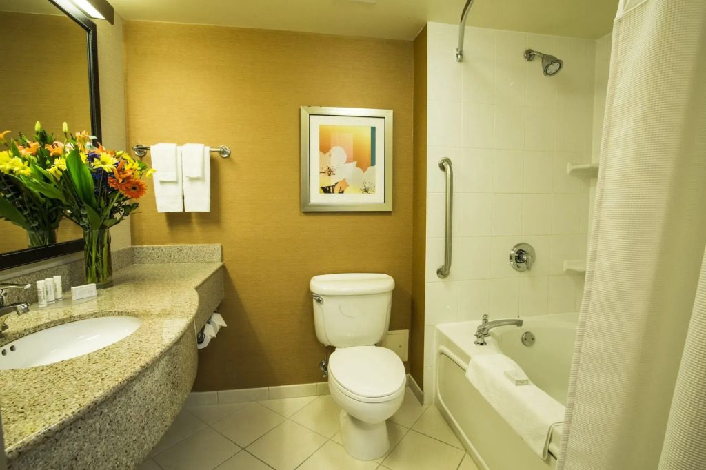 Fairfield Inn & Suites by Marriott Toronto Airport