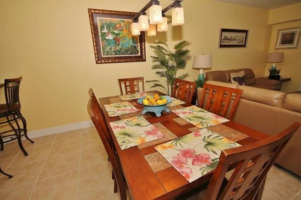 Oceanwalk 14-203 Apartment 3