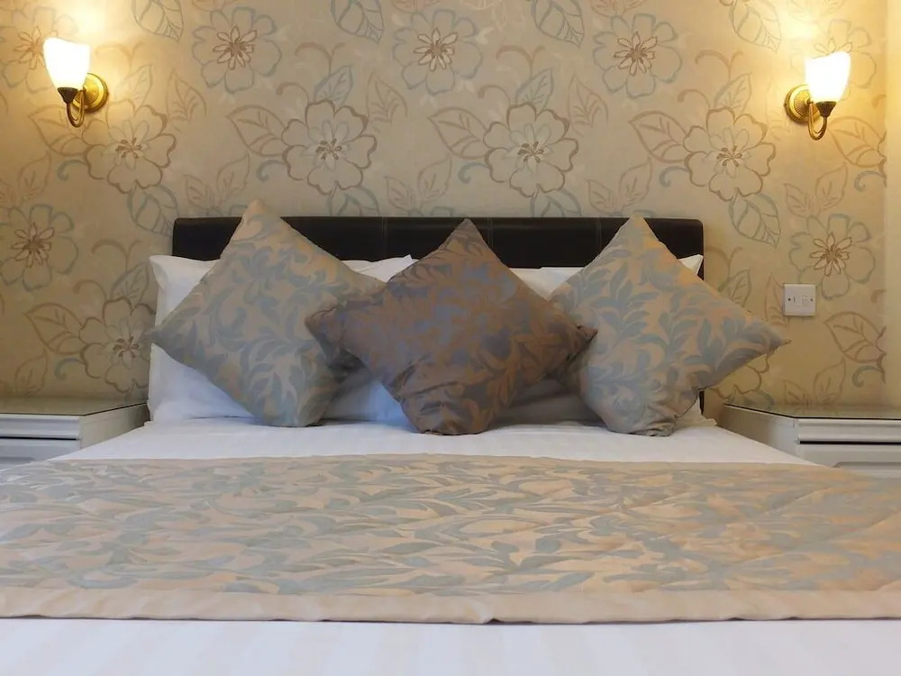 Holmlea Guest House