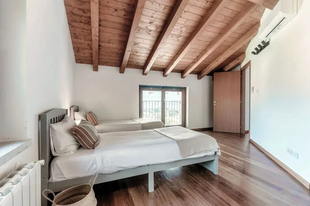 Sky Attic Lake Como