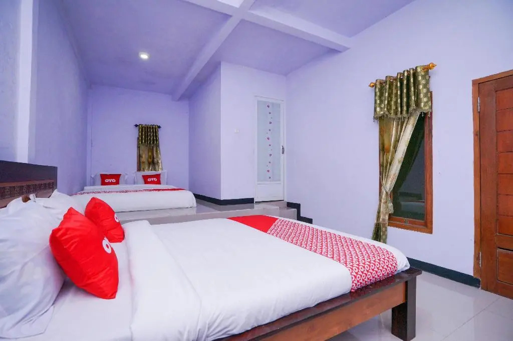OYO 1834 Family Homestay