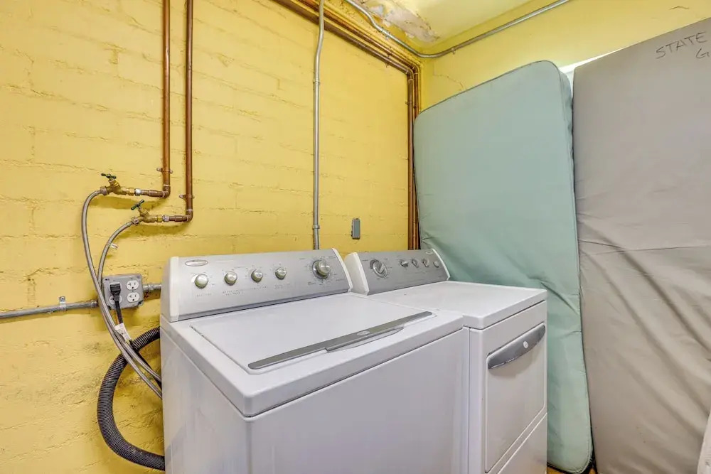 Central & Quaint Phoenix Condo - Pets Welcome!