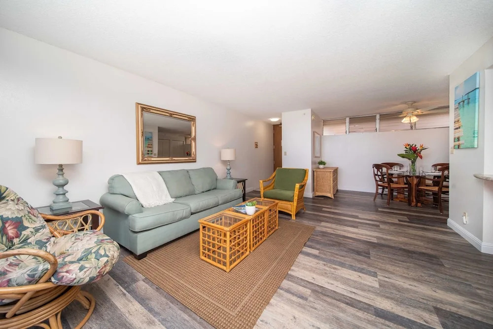 Royal Kahana 308 1 Bedroom Condo