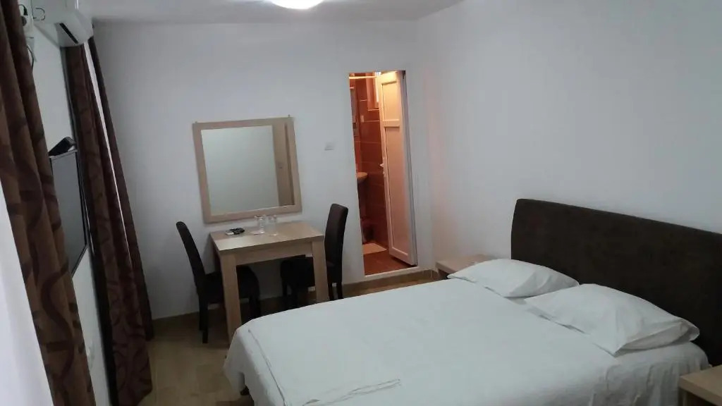 Apartments Šofranac