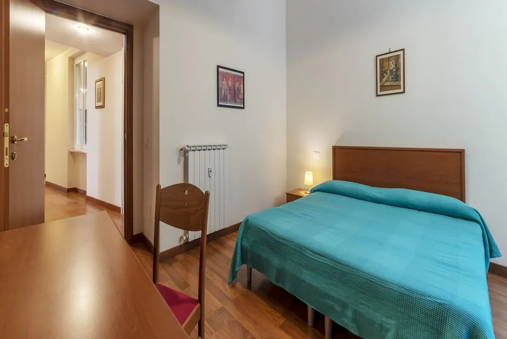 Spacious and comfortable Halldis apartment with four bedrooms