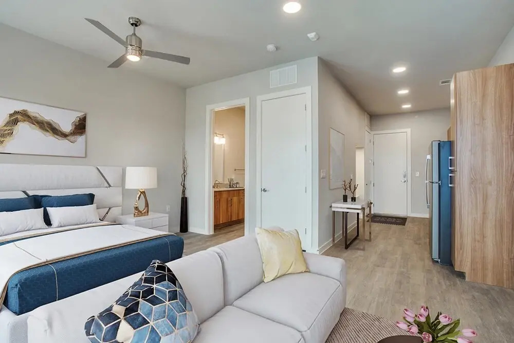 Southside Flats By Barsala