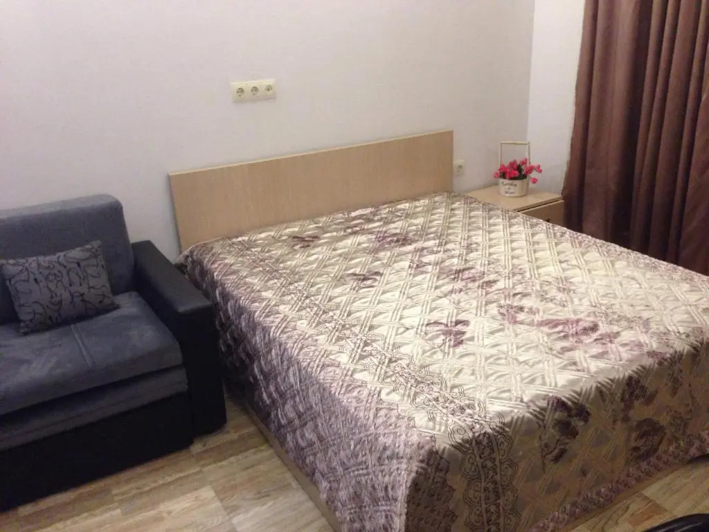 Studio Apartment On Khimshiashvili 15