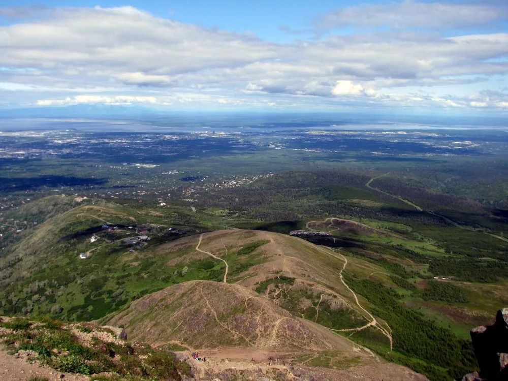 Ingra House Hotel