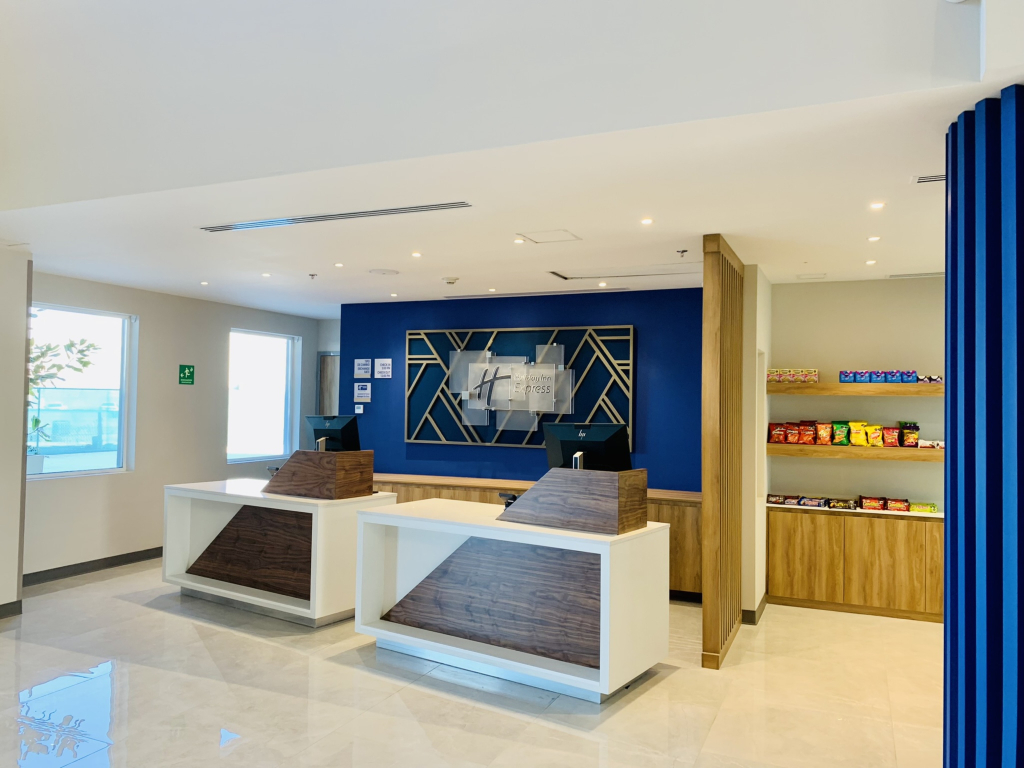 Holiday Inn Express Guadalajara Vallarta Poniente by IHG