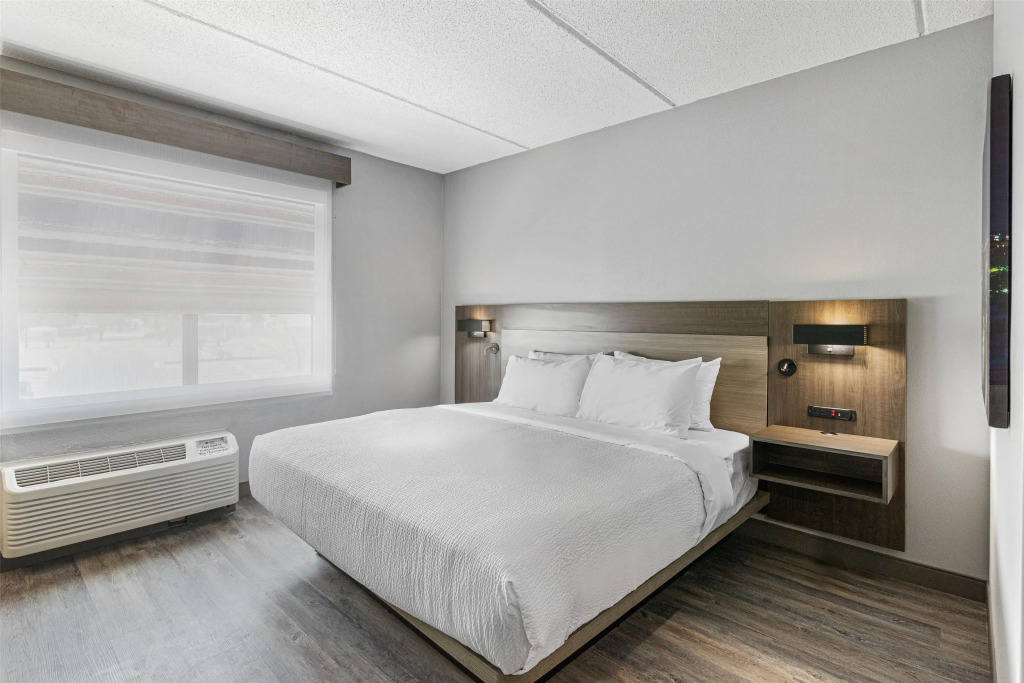 Best Western Plus Savannah Gateway