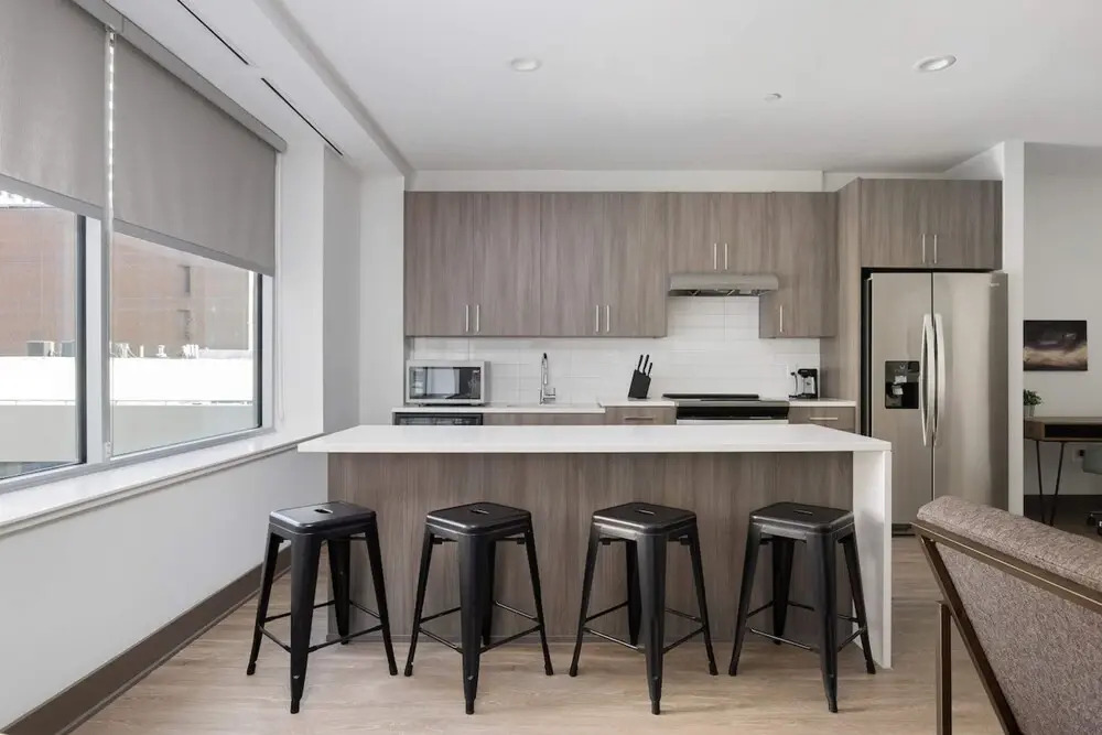 THE GRAND - Modern DT Apts with Free Parking by Zencity