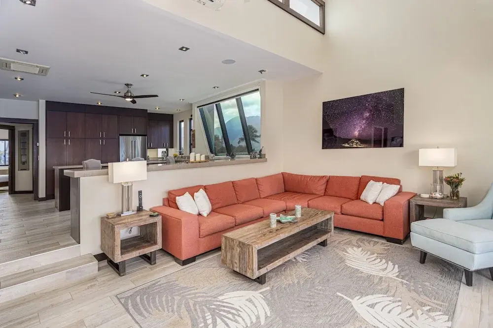 Puu Poa 407 2 Bedroom Condo by RedAwning