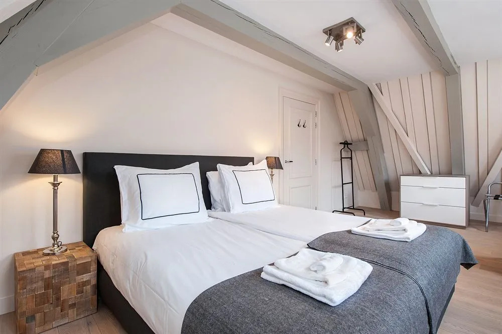 Cityden Canal Serviced Apartments