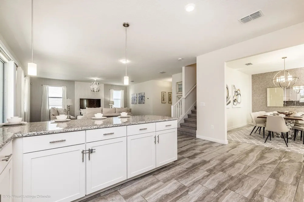 6 Bdrm 5 BA Vacation Home