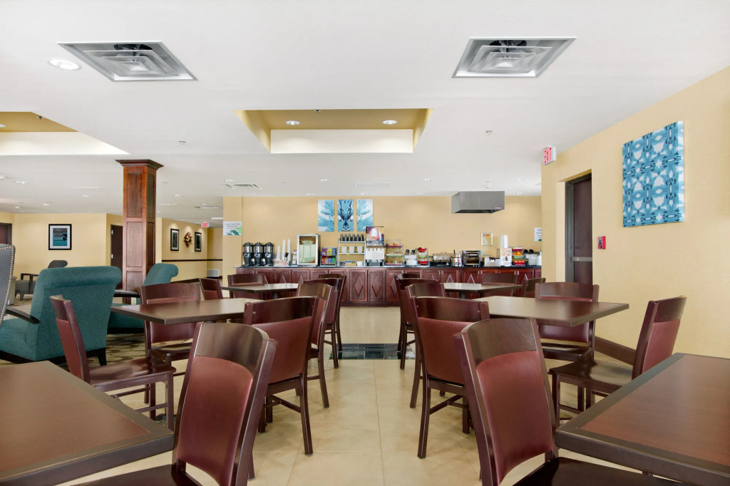 Holiday Inn Express - Gulfport Beach by IHG