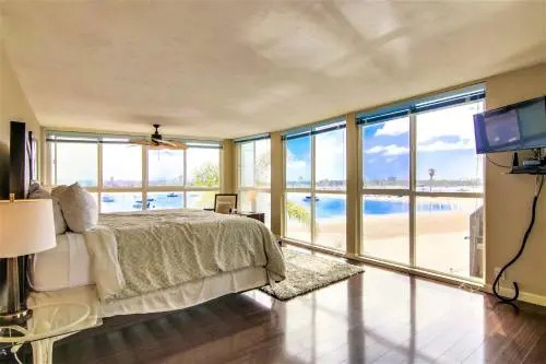 Waterfront Getaway 7 Townhouse