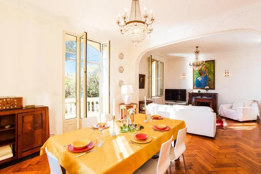 Villa la Pescade by Riviera Holiday Homes VI4257