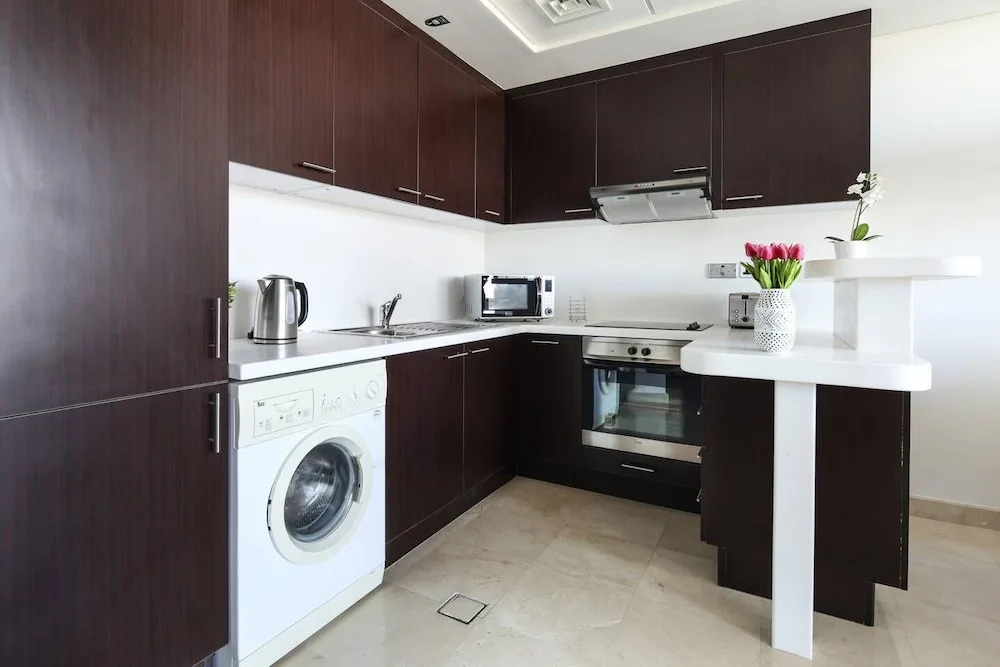 Stylish and Light Studio in Difc!