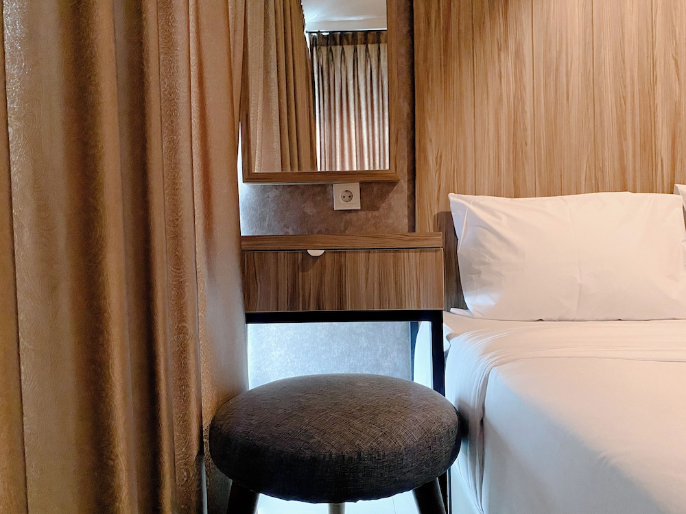 Cozy Living And Tidy 2Br At Grand Kamala Lagoon Apartment