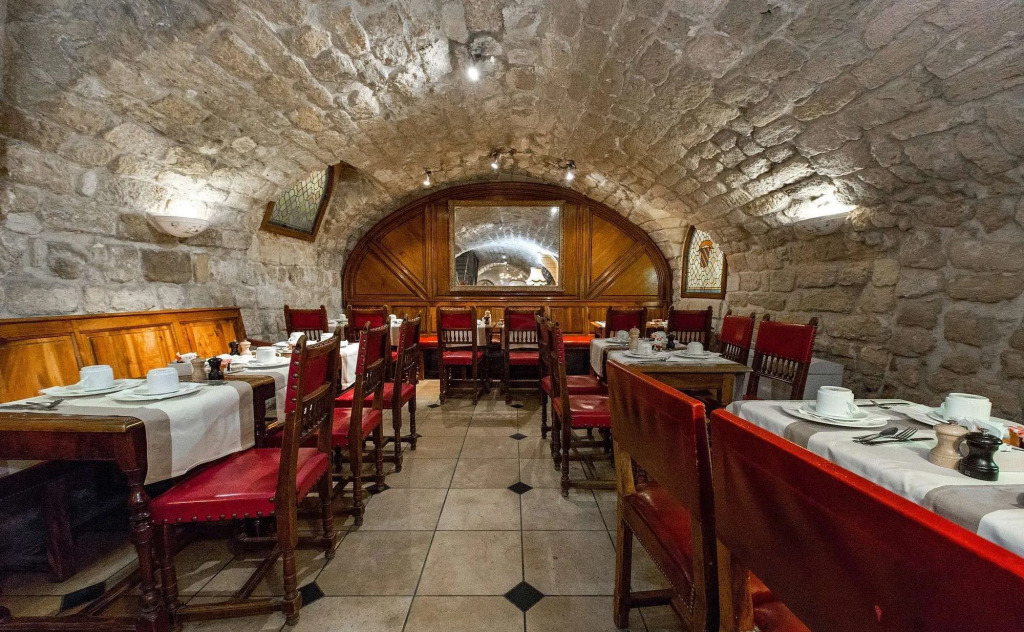 Amarante Beau Manoir