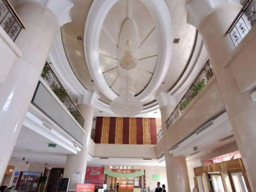 Liaocheng Yuelu Hotel