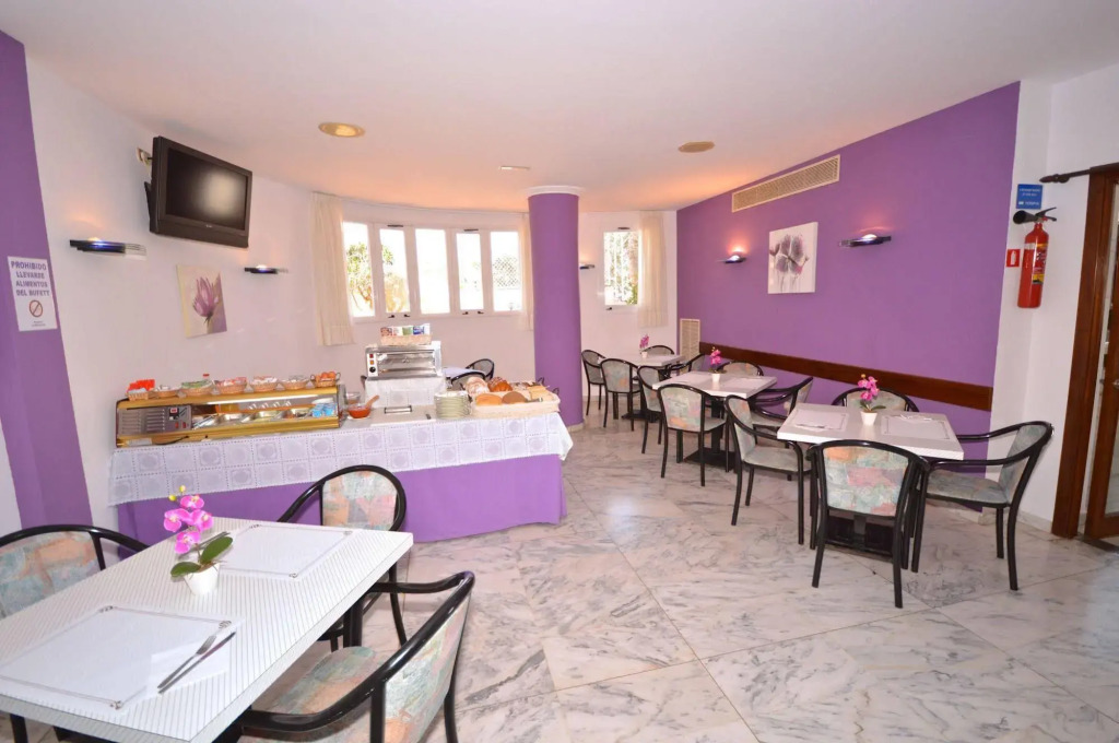 Hostal Molins Park