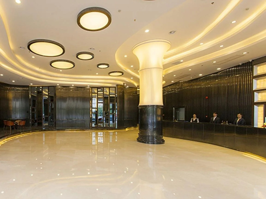 Golden Palm Hotel