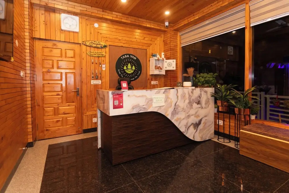 Tara Van - Best Mountain View Hotel in Dharamkot