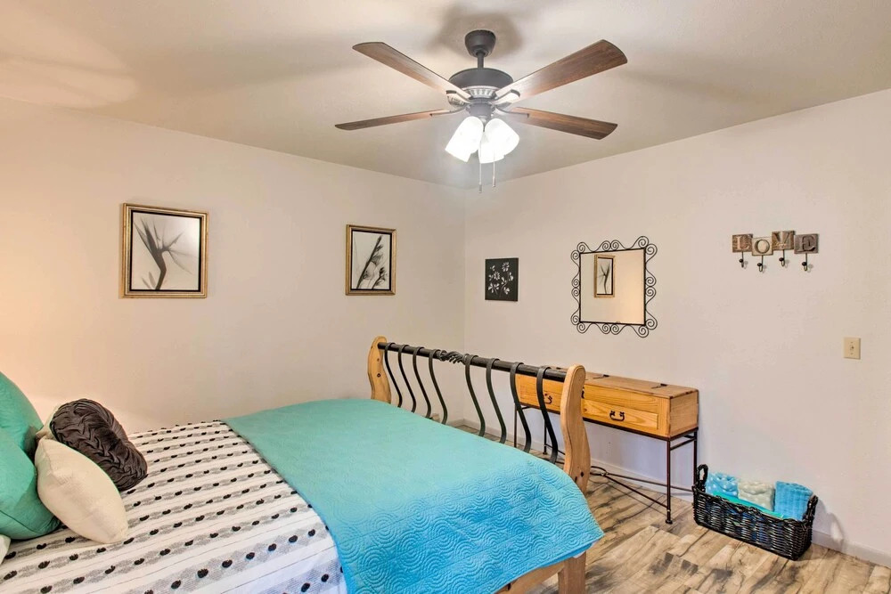 Angel Fire Cabin: Hot Tub, Fire Pit & Trail Access
