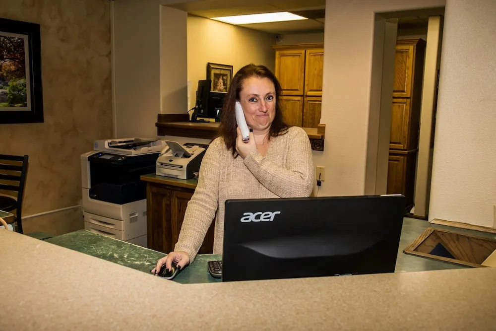 Vista Inn And Suites Fargo