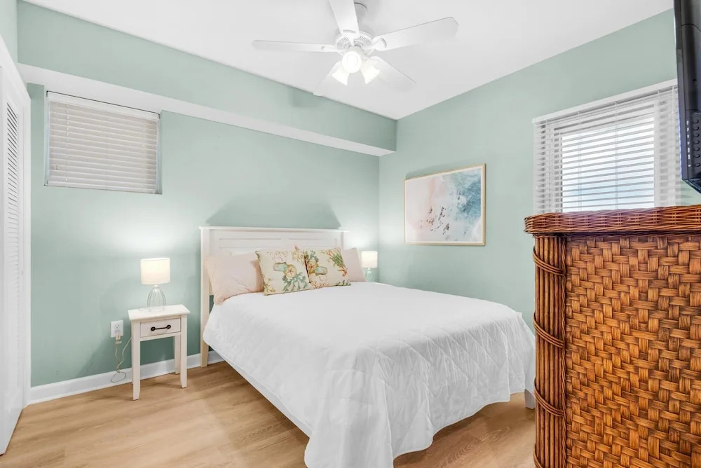 Sterling Shores 502
