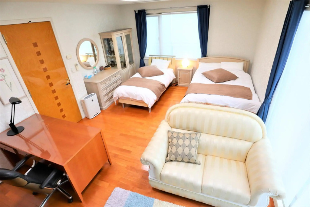 Sapporo Luxury House