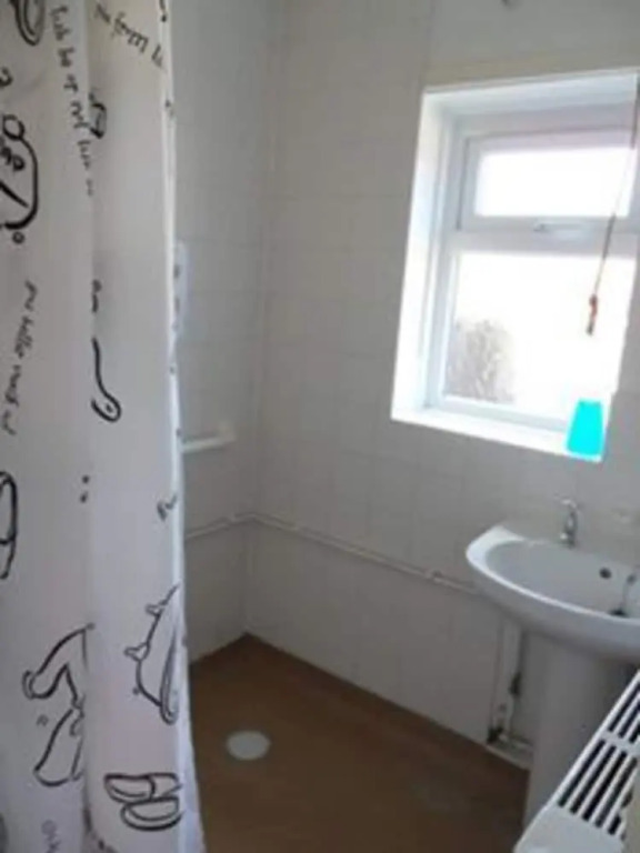 3 Bed Broomfield Road Newport Shropshire