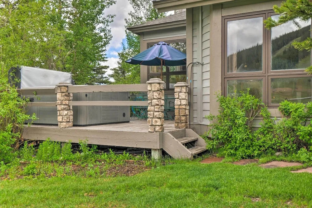 Walk to Ski Lift: Copper Mountain Home w/ Hot Tub