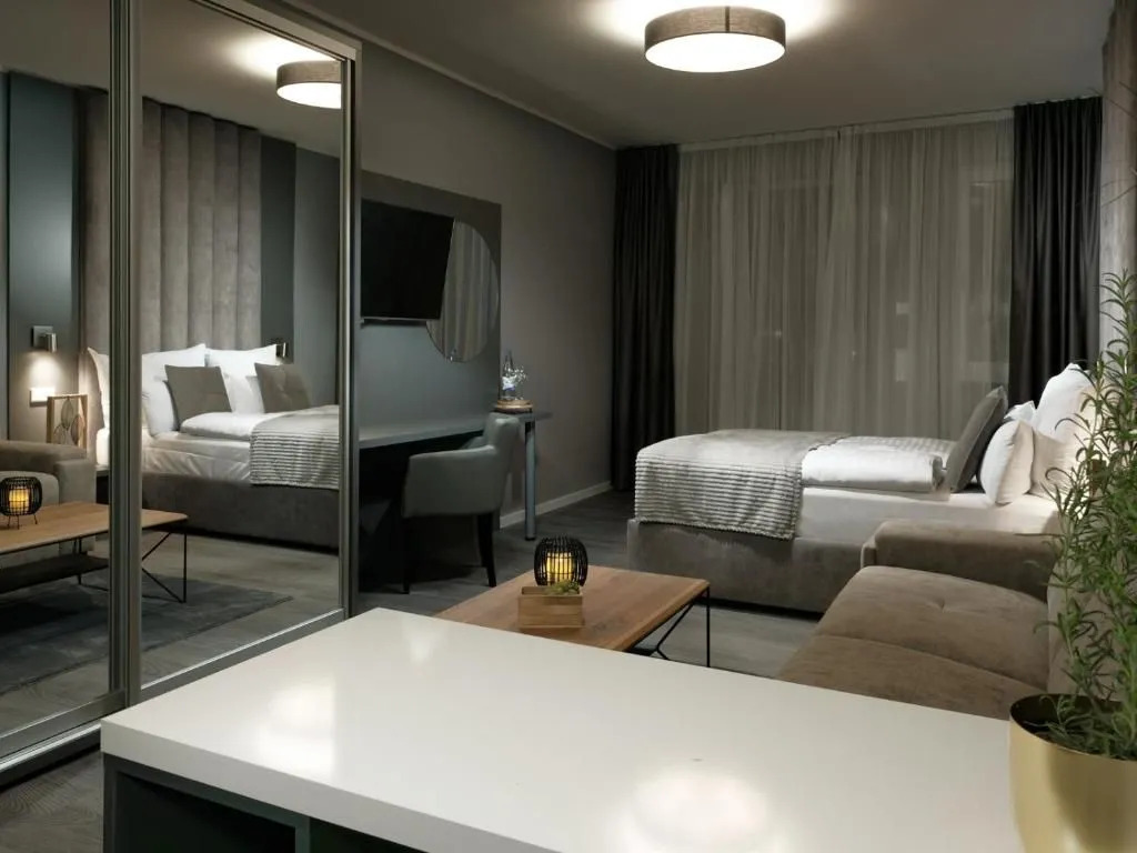 THE ROOMS - Hotel & House