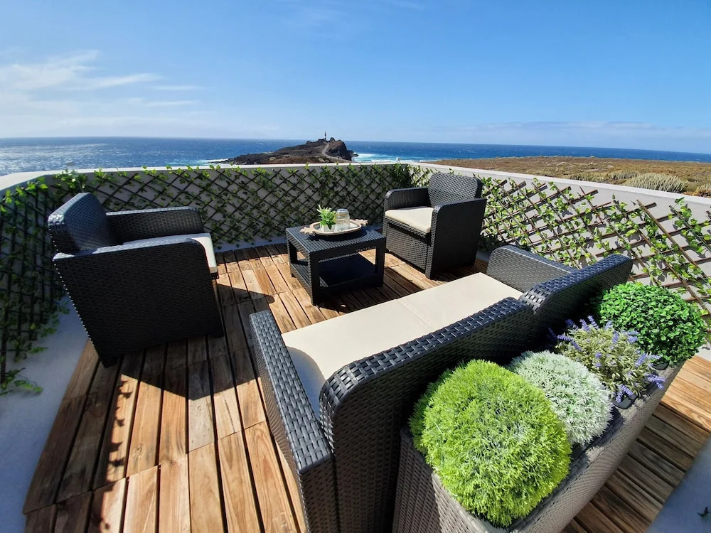 Villa Punta de Teno - Exclusive Sustainable Retreat