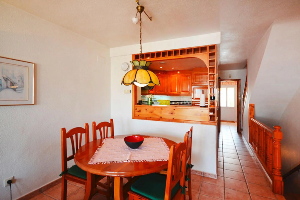 Apartment in Santa Pola with parking space