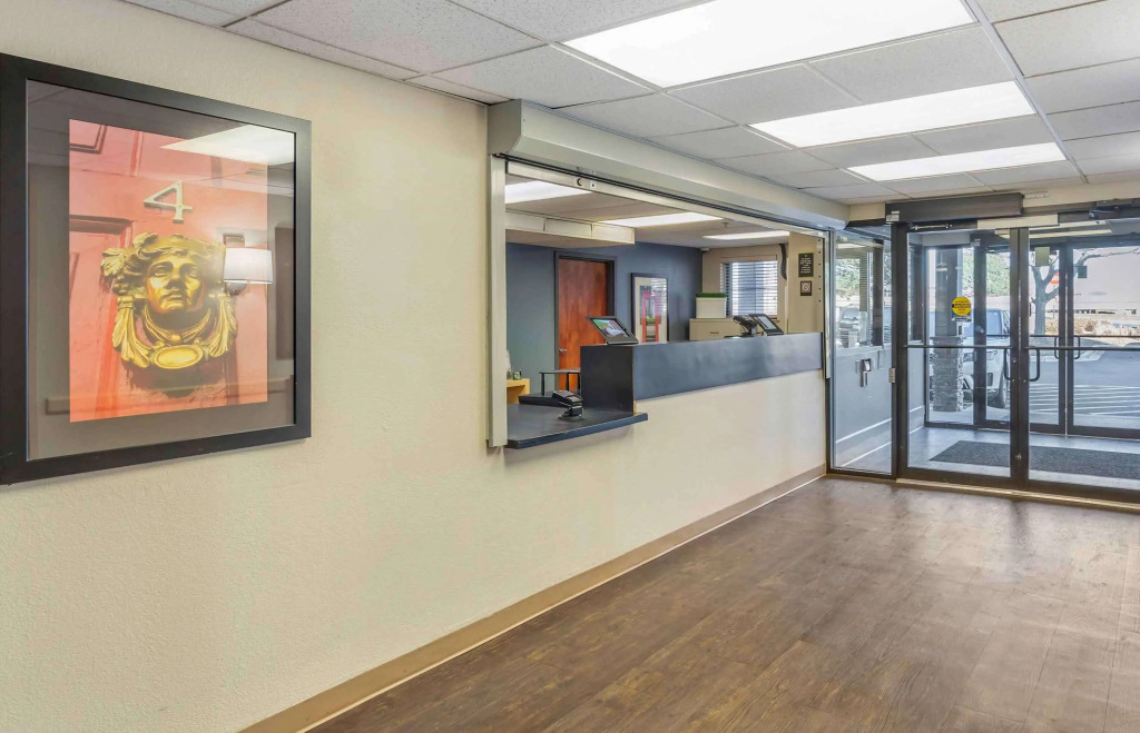 Extended Stay America Select Suites - Chicago - Downers Grove