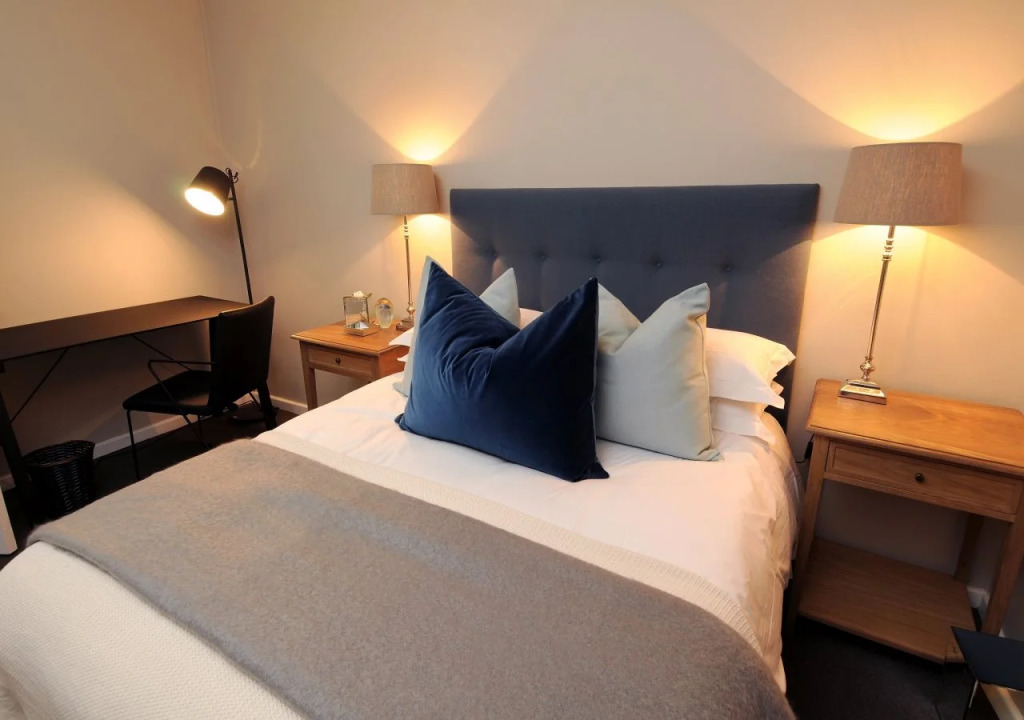 8A Grahamstown by The Oyster Collection