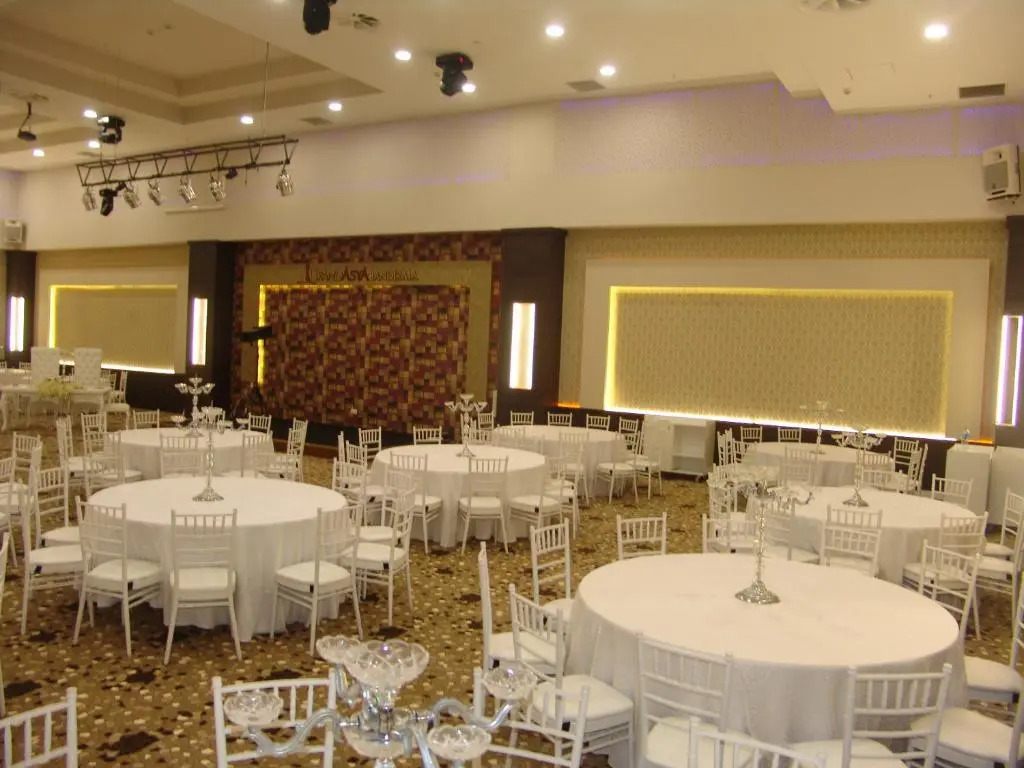 Grand Asya Hotel