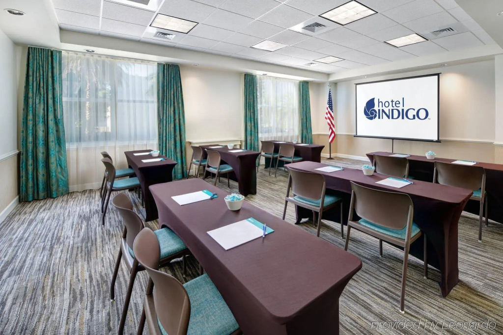 voco Sarasota by IHG