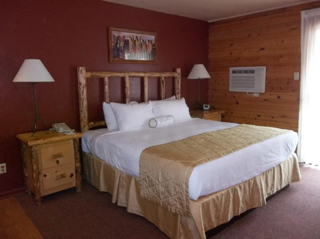 Kohls Ranch Lodge