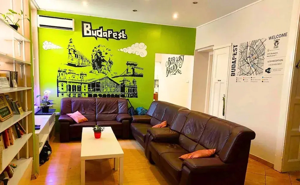 Black Sheep Budapest Smart Rooms