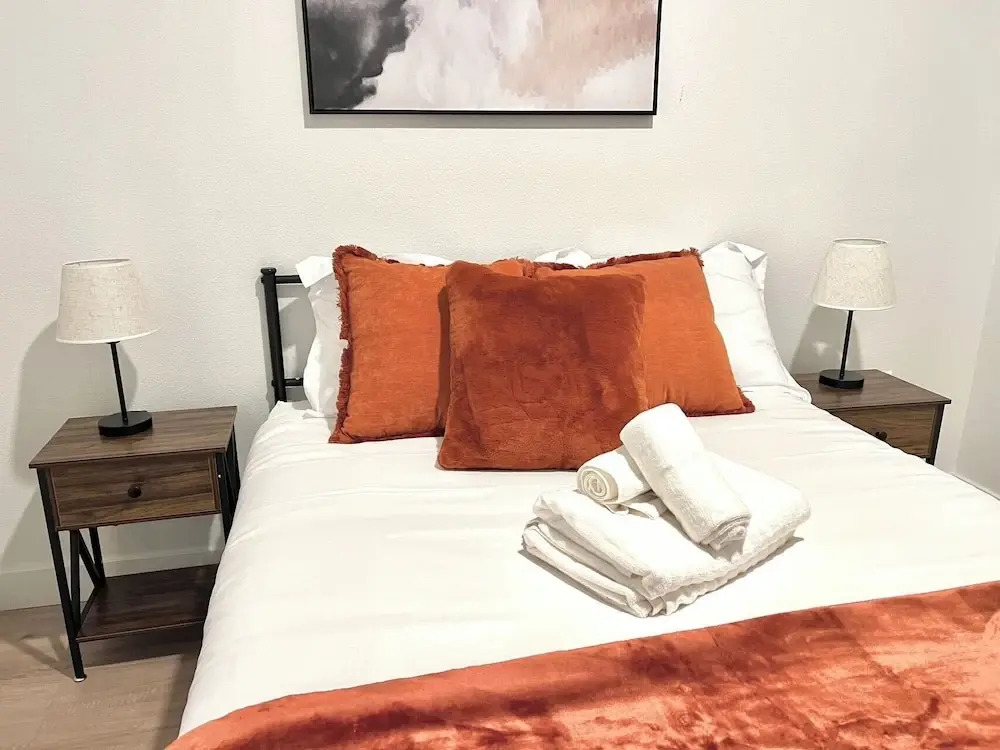 Stylist Downtown LA Gateway- Studio Apt