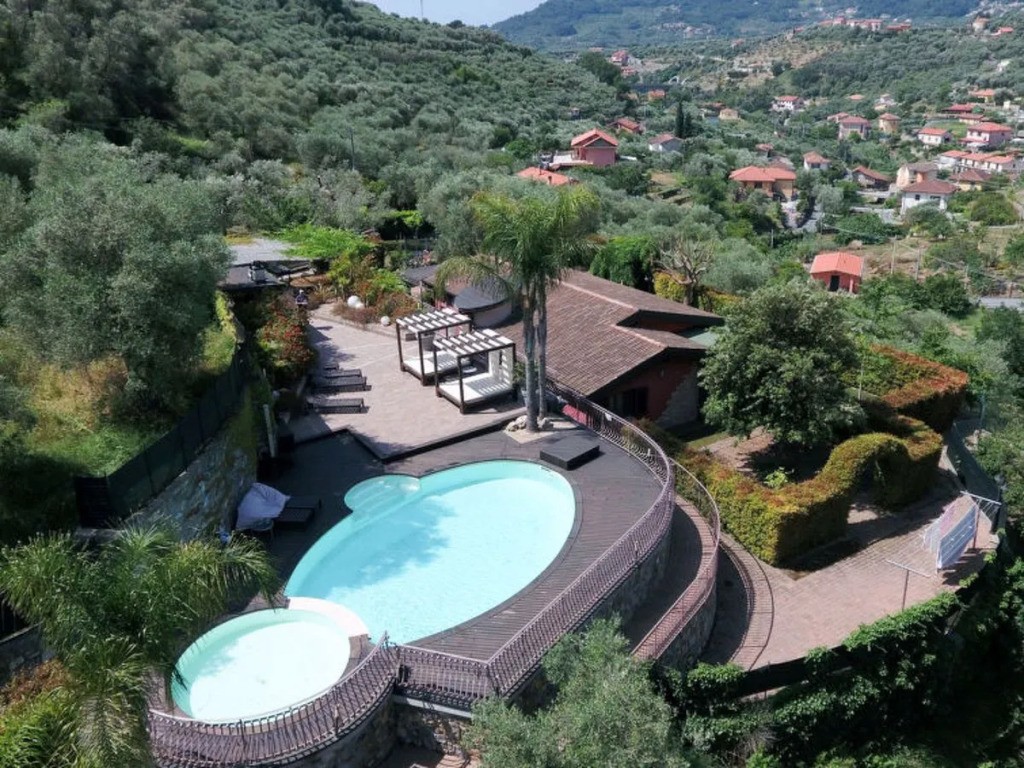 Villa Villa Monterosso - IMP420 by Interhome