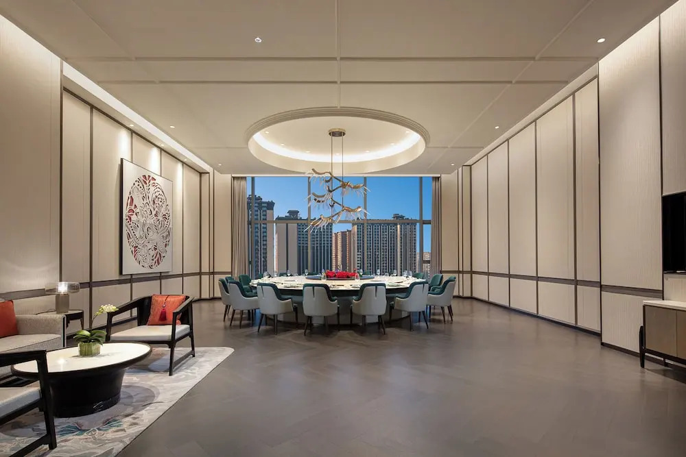 HUALUXE Leshan by IHG